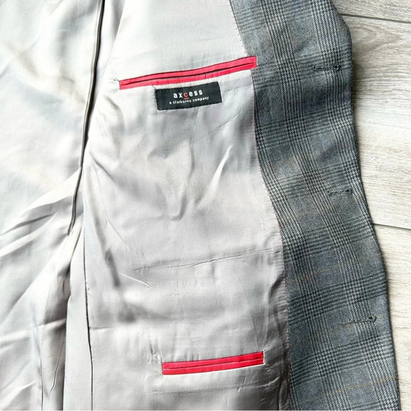 Axcess by Liz Claiborne Pure Wool Plaid Blazer - Picture 11 of 15